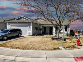 298 Fallen Leaf, Fernley, Nevada 89408, 3 Bedrooms Bedrooms, ,2 BathroomsBathrooms,Residential,Residential,Fallen Leaf,250005024