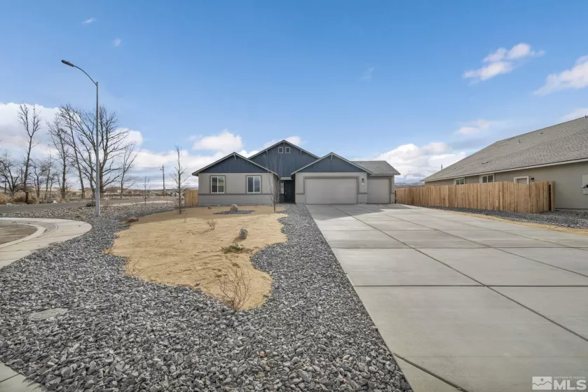 3298 Hadley, Fernley, Nevada 89408, 3 Bedrooms Bedrooms, ,2 BathroomsBathrooms,Residential,Residential,Hadley,240015543