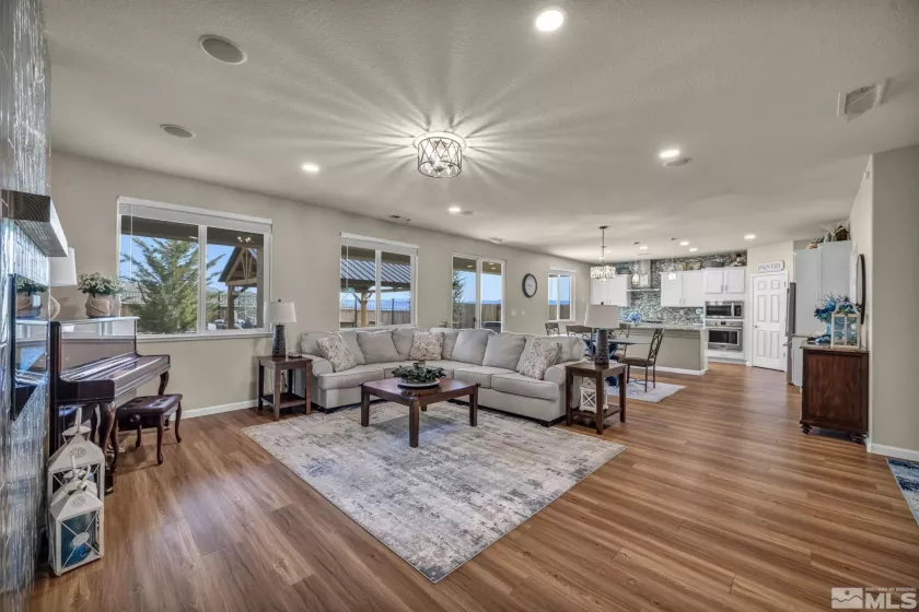 1835 Dream Catcher, Sun Valley, Nevada 89433, 4 Bedrooms Bedrooms, ,4 BathroomsBathrooms,Residential,Residential,Dream Catcher,250004585