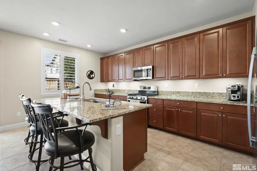 1292 Rainfall, Sparks, Nevada 89436, 4 Bedrooms Bedrooms, ,4 BathroomsBathrooms,Residential,Residential,Rainfall,250005770