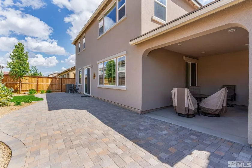 1292 Rainfall, Sparks, Nevada 89436, 4 Bedrooms Bedrooms, ,4 BathroomsBathrooms,Residential,Residential,Rainfall,250005770