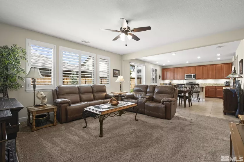 1292 Rainfall, Sparks, Nevada 89436, 4 Bedrooms Bedrooms, ,4 BathroomsBathrooms,Residential,Residential,Rainfall,250005770