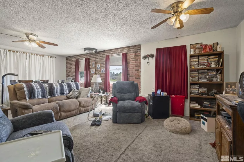 3300 Alcorn, Fallon, Nevada 89406, 3 Bedrooms Bedrooms, ,2 BathroomsBathrooms,Residential,Residential,Alcorn,250005750