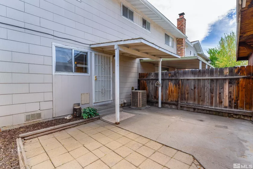 28 Smithridge, Reno, Nevada 89502, 2 Bedrooms Bedrooms, ,2 BathroomsBathrooms,Residential,Residential,Smithridge,250005344