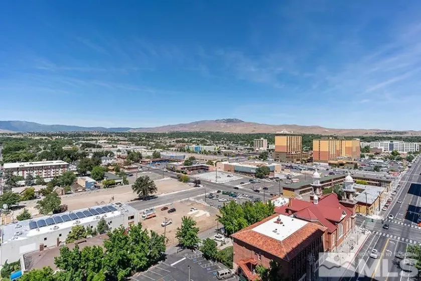 100 Arlington, Reno, Nevada 89501, 2 Bedrooms Bedrooms, ,2 BathroomsBathrooms,Residential,Residential,Arlington,250004128
