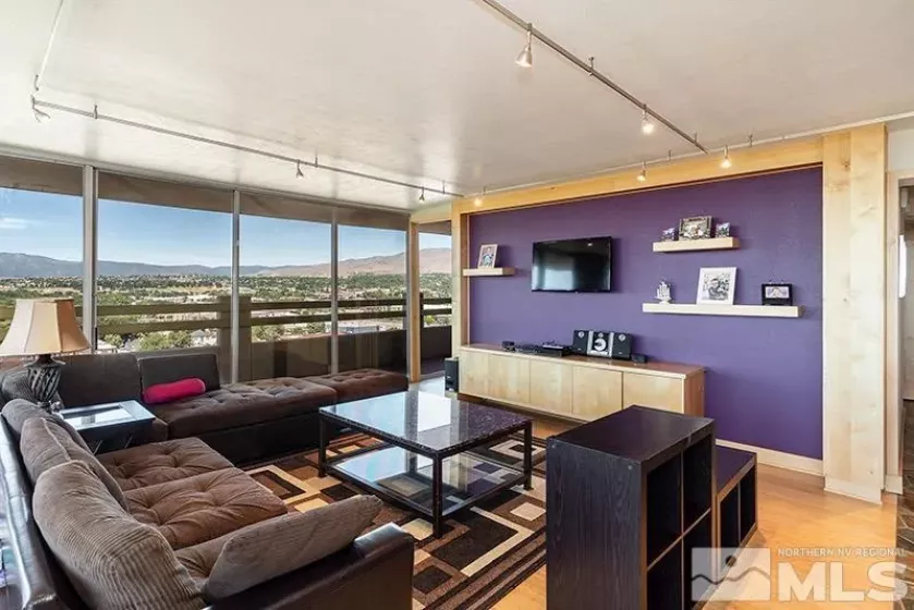 100 Arlington, Reno, Nevada 89501, 2 Bedrooms Bedrooms, ,2 BathroomsBathrooms,Residential,Residential,Arlington,250004128