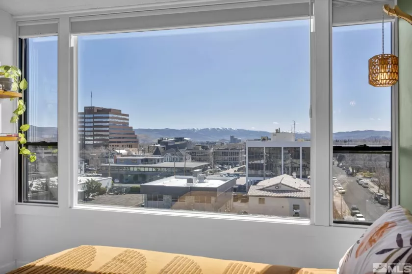 280 Island, Reno, Nevada 89501, 1 Bedroom Bedrooms, ,2 BathroomsBathrooms,Residential,Residential,Island,250003552