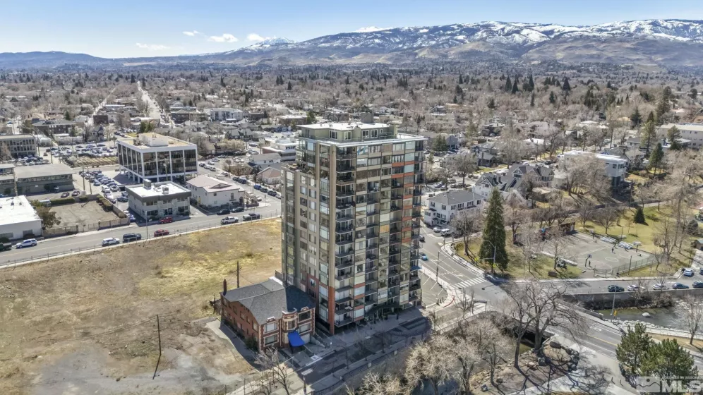 280 Island, Reno, Nevada 89501, 1 Bedroom Bedrooms, ,2 BathroomsBathrooms,Residential,Residential,Island,250003552