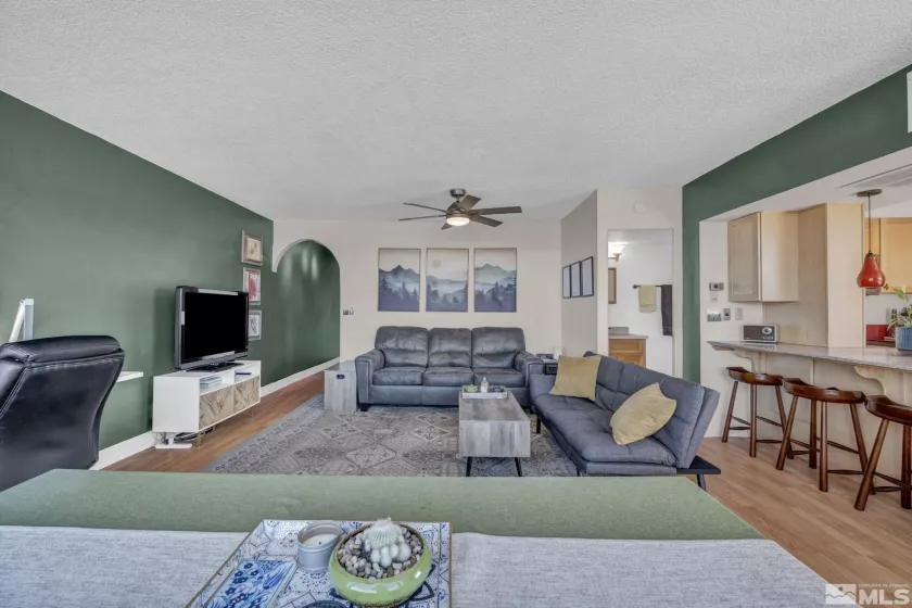 280 Island, Reno, Nevada 89501, 1 Bedroom Bedrooms, ,2 BathroomsBathrooms,Residential,Residential,Island,250003552