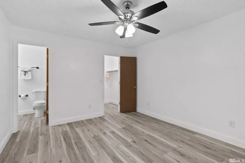 4580 Matich, Reno, Nevada 89502, 2 Bedrooms Bedrooms, ,3 BathroomsBathrooms,Residential,Residential,Matich,250005707