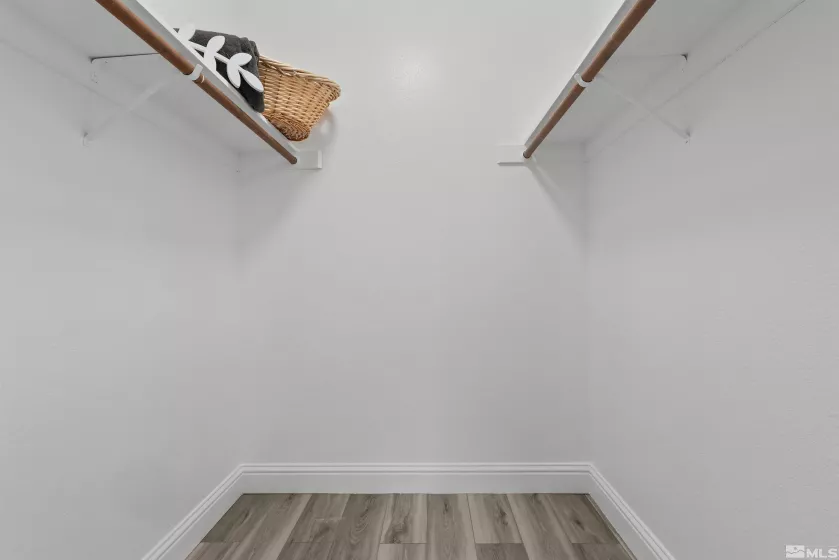 4580 Matich, Reno, Nevada 89502, 2 Bedrooms Bedrooms, ,3 BathroomsBathrooms,Residential,Residential,Matich,250005707