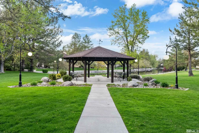4580 Matich, Reno, Nevada 89502, 2 Bedrooms Bedrooms, ,3 BathroomsBathrooms,Residential,Residential,Matich,250005707