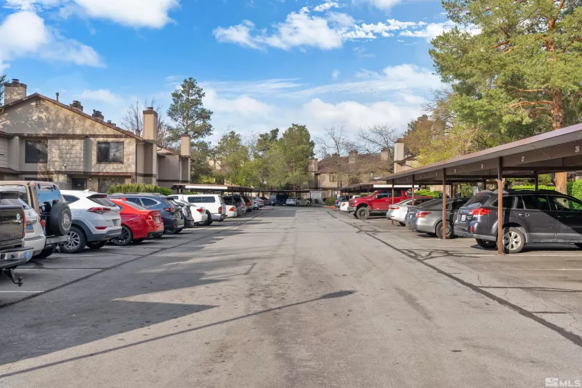 4580 Matich, Reno, Nevada 89502, 2 Bedrooms Bedrooms, ,3 BathroomsBathrooms,Residential,Residential,Matich,250005707