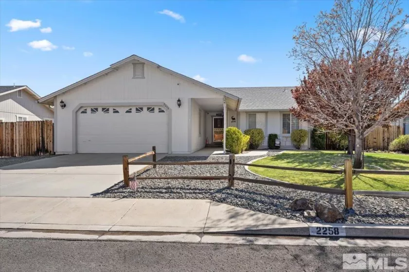 2258 Albatross, Sparks, Nevada 89441, 3 Bedrooms Bedrooms, ,2 BathroomsBathrooms,Residential,Residential,Albatross,250005735