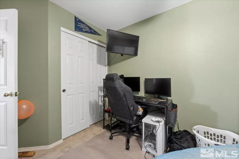 2258 Albatross, Sparks, Nevada 89441, 3 Bedrooms Bedrooms, ,2 BathroomsBathrooms,Residential,Residential,Albatross,250005735
