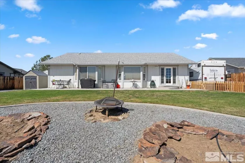 2258 Albatross, Sparks, Nevada 89441, 3 Bedrooms Bedrooms, ,2 BathroomsBathrooms,Residential,Residential,Albatross,250005735
