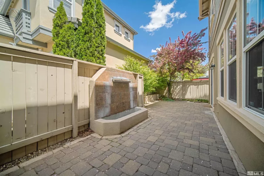 7609 Stone Bluff, Reno, Nevada 89523, 4 Bedrooms Bedrooms, ,4 BathroomsBathrooms,Residential,Residential,Stone Bluff,250005757