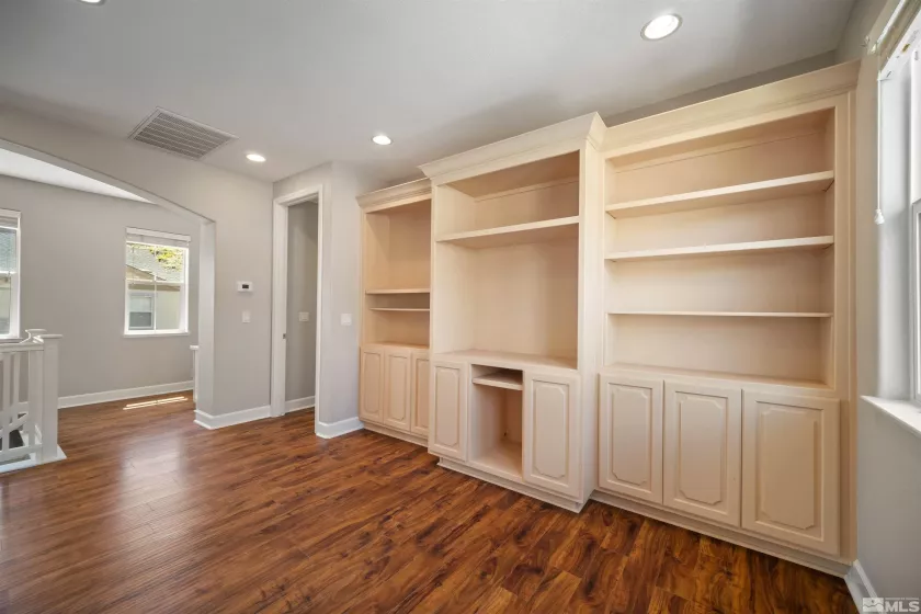 7609 Stone Bluff, Reno, Nevada 89523, 4 Bedrooms Bedrooms, ,4 BathroomsBathrooms,Residential,Residential,Stone Bluff,250005757