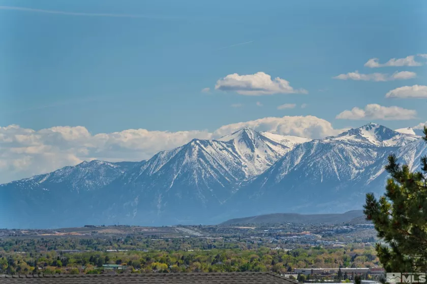 5931 Goni, Carson City, Nevada 89706, 5 Bedrooms Bedrooms, ,3 BathroomsBathrooms,Residential,Residential,Goni,250005758