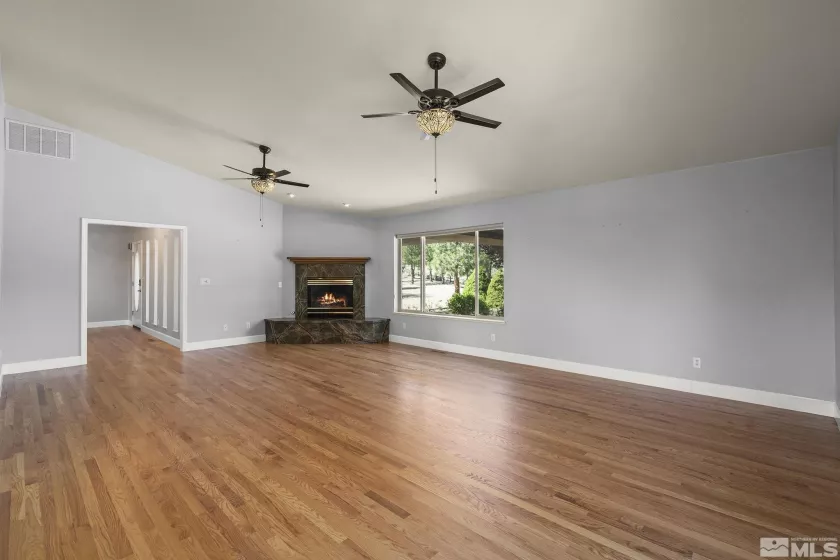 5931 Goni, Carson City, Nevada 89706, 5 Bedrooms Bedrooms, ,3 BathroomsBathrooms,Residential,Residential,Goni,250005758