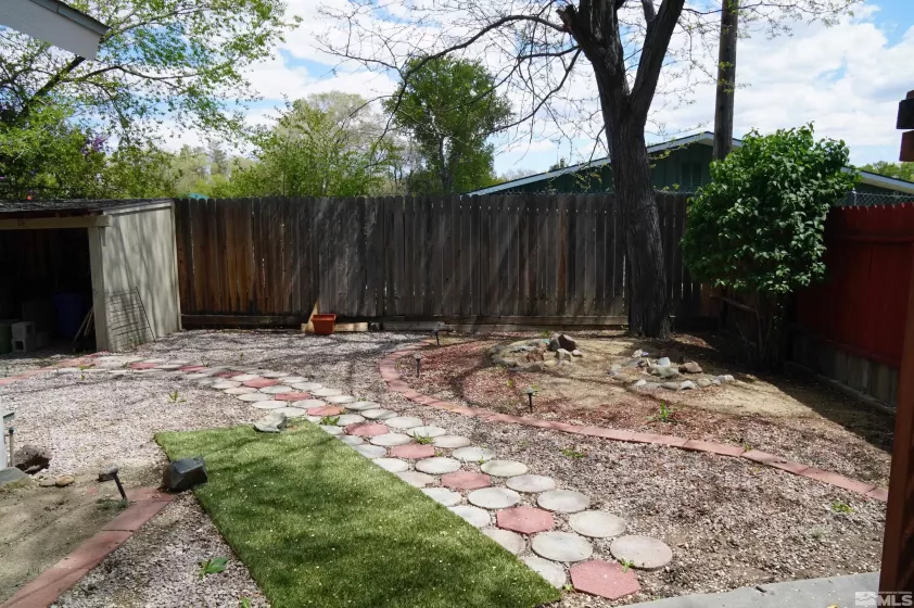 227 Iris, Carson City, Nevada 89703, 4 Bedrooms Bedrooms, ,2 BathroomsBathrooms,Residential,Residential,Iris,250005834
