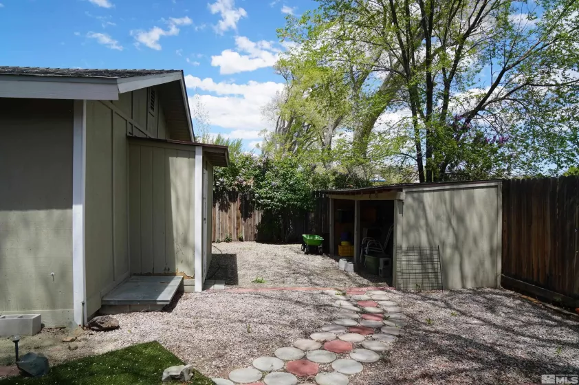 227 Iris, Carson City, Nevada 89703, 4 Bedrooms Bedrooms, ,2 BathroomsBathrooms,Residential,Residential,Iris,250005834