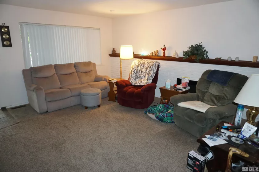 227 Iris, Carson City, Nevada 89703, 4 Bedrooms Bedrooms, ,2 BathroomsBathrooms,Residential,Residential,Iris,250005834