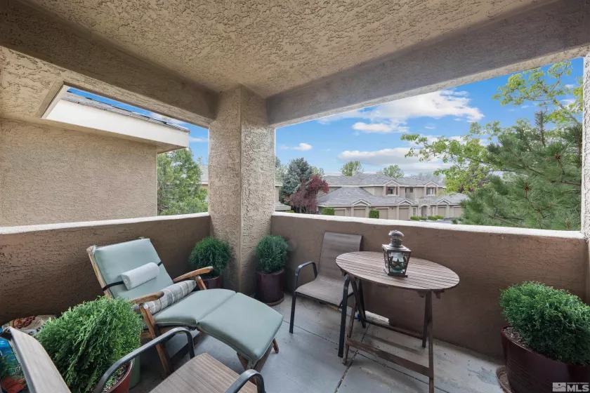 900 Meadows, Reno, Nevada 89521, 2 Bedrooms Bedrooms, ,2 BathroomsBathrooms,Residential,Residential,Meadows,250005749