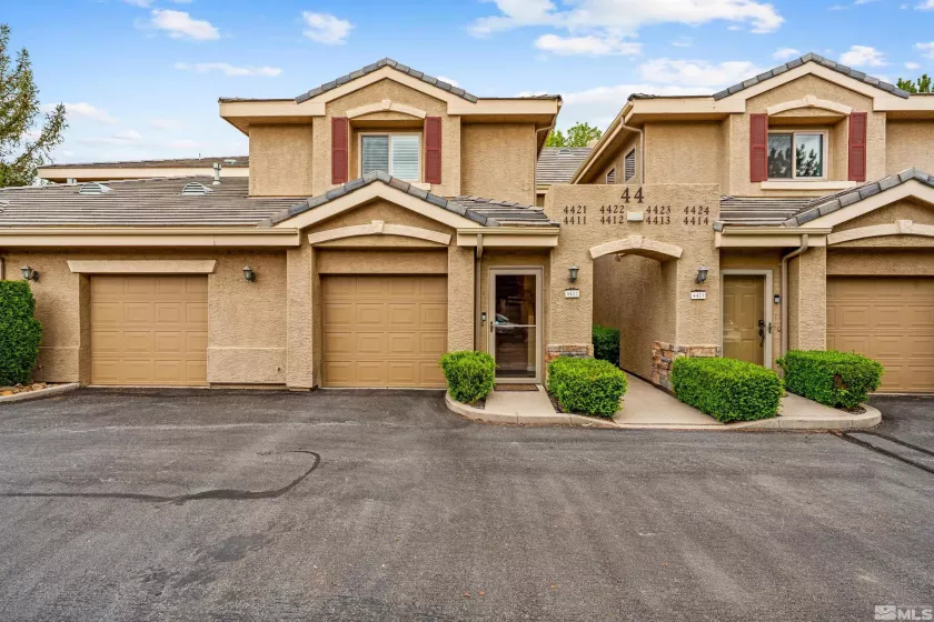 900 Meadows, Reno, Nevada 89521, 2 Bedrooms Bedrooms, ,2 BathroomsBathrooms,Residential,Residential,Meadows,250005749