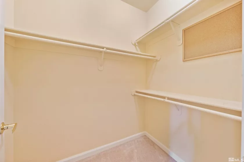 900 Meadows, Reno, Nevada 89521, 2 Bedrooms Bedrooms, ,2 BathroomsBathrooms,Residential,Residential,Meadows,250005749