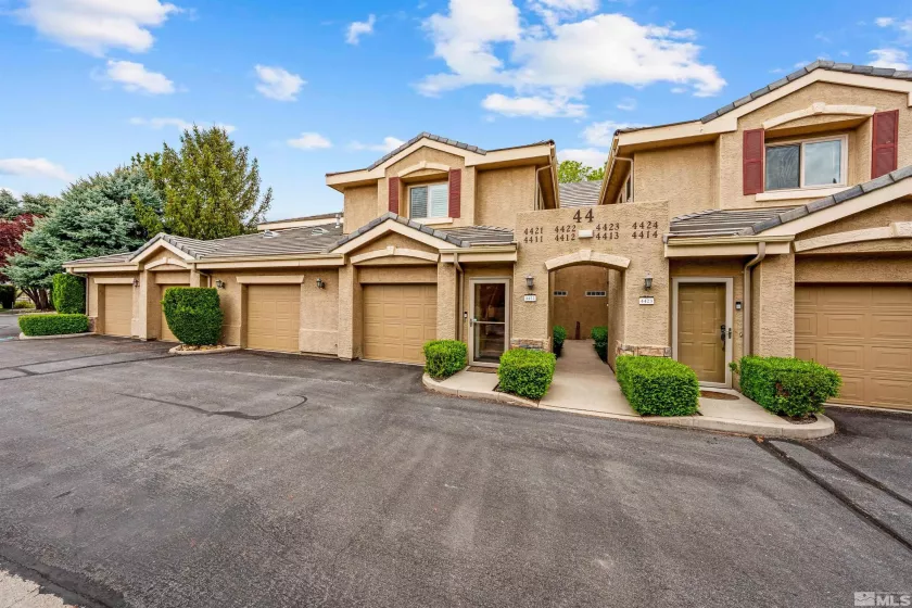 900 Meadows, Reno, Nevada 89521, 2 Bedrooms Bedrooms, ,2 BathroomsBathrooms,Residential,Residential,Meadows,250005749