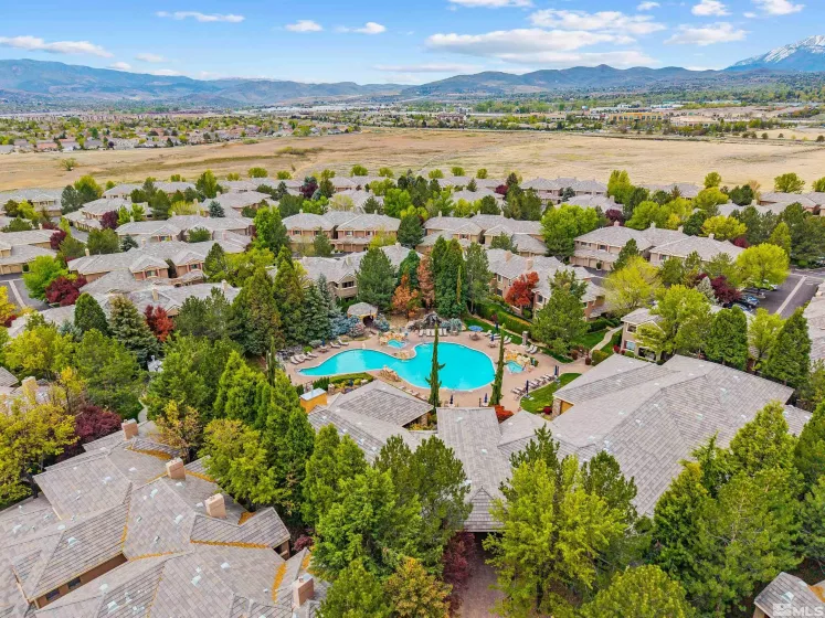 900 Meadows, Reno, Nevada 89521, 2 Bedrooms Bedrooms, ,2 BathroomsBathrooms,Residential,Residential,Meadows,250005749