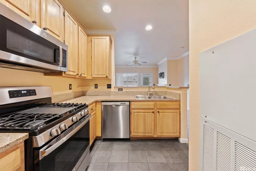 900 Meadows, Reno, Nevada 89521, 2 Bedrooms Bedrooms, ,2 BathroomsBathrooms,Residential,Residential,Meadows,250005749