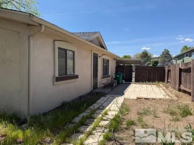 Side yard