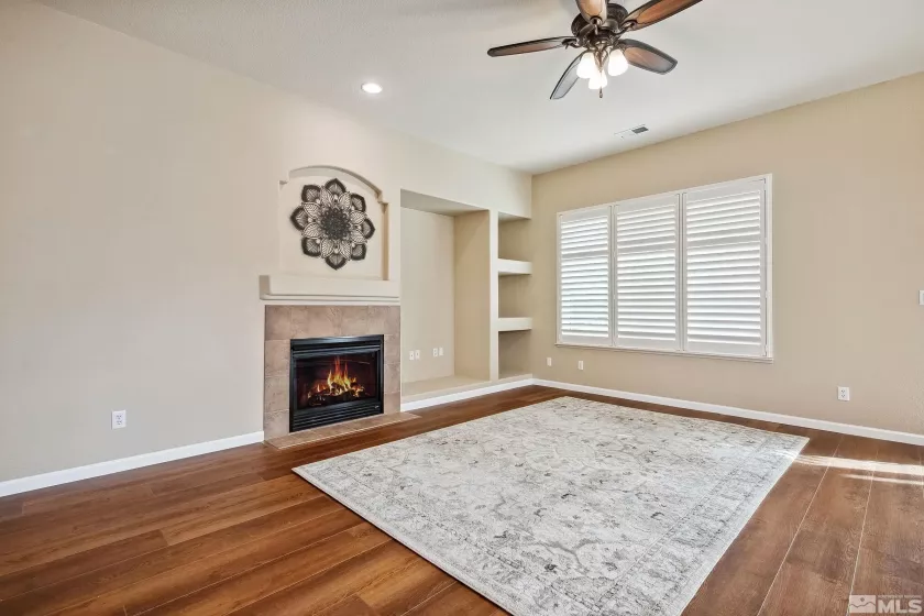 823 Gullane, Dayton, Nevada 89403, 3 Bedrooms Bedrooms, ,2 BathroomsBathrooms,Residential,Residential,Gullane,250003500
