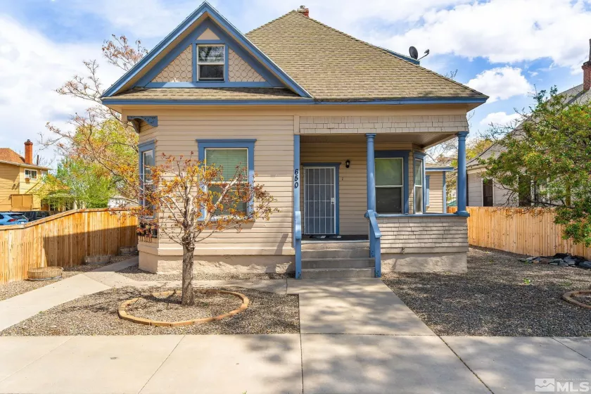650 Elko, Reno, Nevada 89512, ,Residential Income,Residential,Elko,250005215