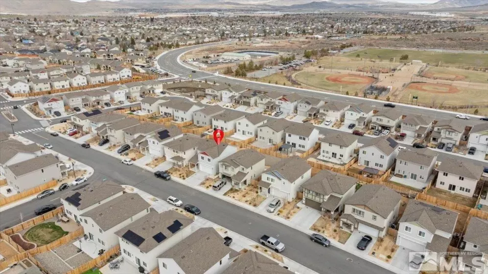 8863 Gazing Star, Reno, Nevada 89506, 4 Bedrooms Bedrooms, ,3 BathroomsBathrooms,Residential,Residential,Gazing Star,250003688