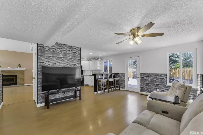 6357 Moon Ridge, Reno, Nevada 89523, 4 Bedrooms Bedrooms, ,3 BathroomsBathrooms,Residential,Residential,Moon Ridge,250004147