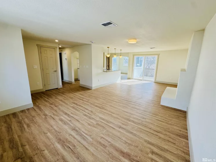 1970 6th, Reno, Nevada 89503, 4 Bedrooms Bedrooms, ,3 BathroomsBathrooms,Residential,Residential,6th,250001867