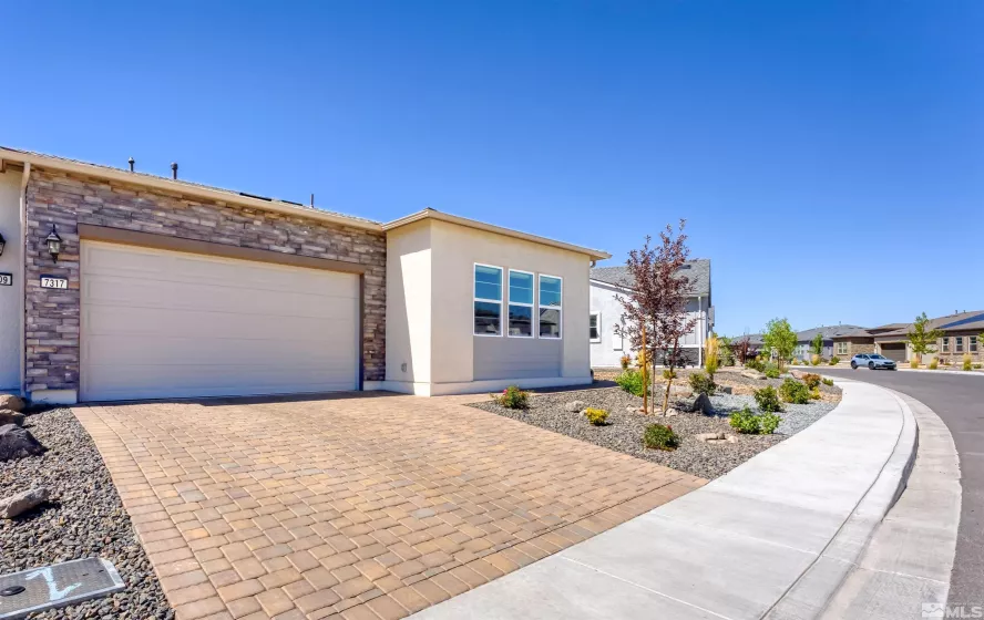 7317 Oakmont, Sparks, Nevada 89436, 2 Bedrooms Bedrooms, ,2 BathroomsBathrooms,Residential,Residential,Oakmont,250003620