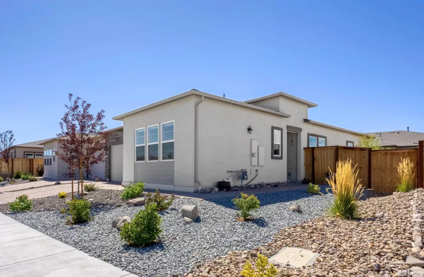 7317 Oakmont, Sparks, Nevada 89436, 2 Bedrooms Bedrooms, ,2 BathroomsBathrooms,Residential,Residential,Oakmont,250003620