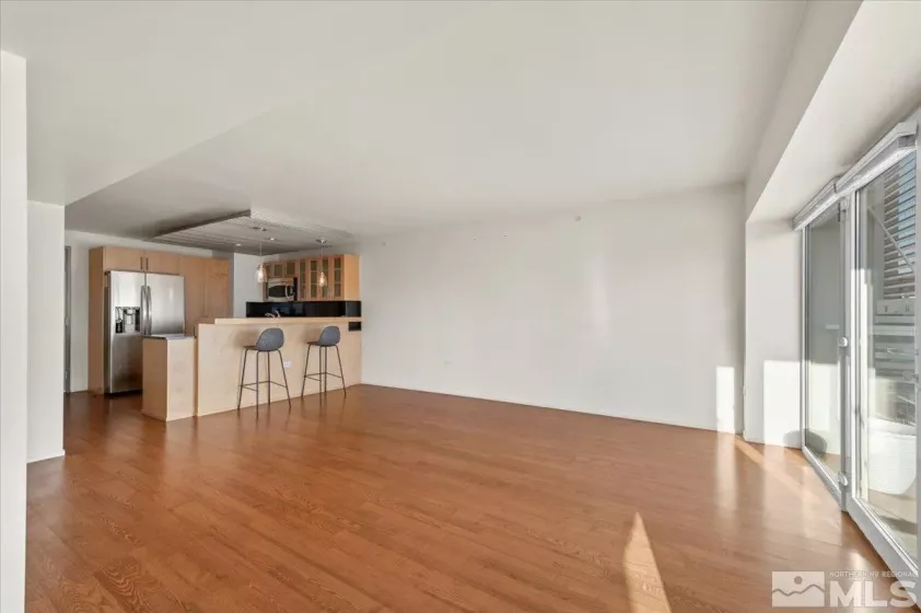 255 Sierra, Reno, Nevada 89501, 1 Bedroom Bedrooms, ,1 BathroomBathrooms,Residential,Residential,Sierra,250000869