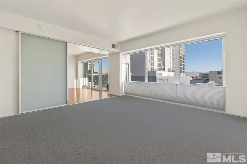 255 Sierra, Reno, Nevada 89501, 1 Bedroom Bedrooms, ,1 BathroomBathrooms,Residential,Residential,Sierra,250000869
