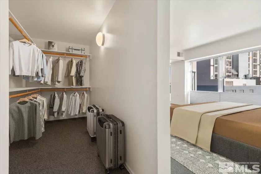 255 Sierra, Reno, Nevada 89501, 1 Bedroom Bedrooms, ,1 BathroomBathrooms,Residential,Residential,Sierra,250000869