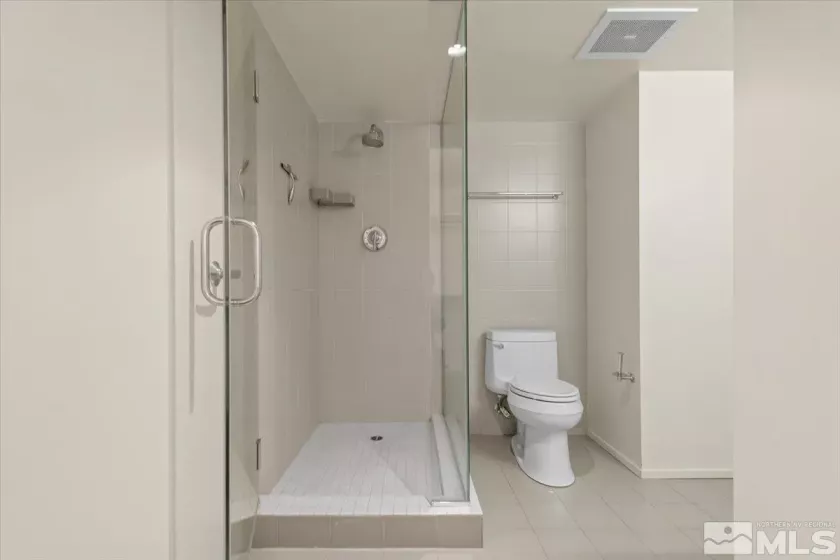 255 Sierra, Reno, Nevada 89501, 1 Bedroom Bedrooms, ,1 BathroomBathrooms,Residential,Residential,Sierra,250000869
