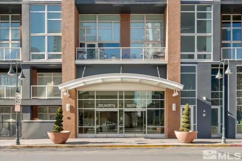 255 Sierra, Reno, Nevada 89501, 1 Bedroom Bedrooms, ,1 BathroomBathrooms,Residential,Residential,Sierra,250000869