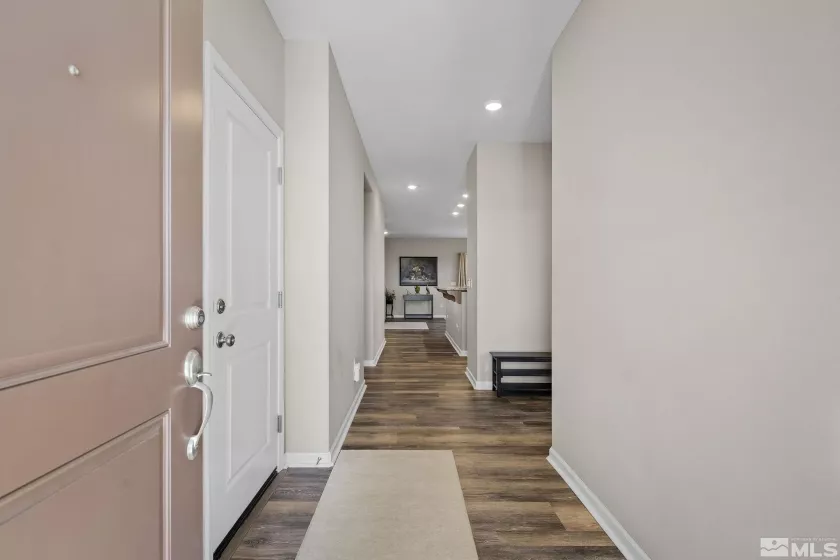 556 Beckwourth, Reno, Nevada 89506, 3 Bedrooms Bedrooms, ,2 BathroomsBathrooms,Residential,Residential,Beckwourth,250002739