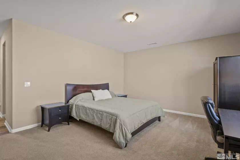 556 Beckwourth, Reno, Nevada 89506, 3 Bedrooms Bedrooms, ,2 BathroomsBathrooms,Residential,Residential,Beckwourth,250002739