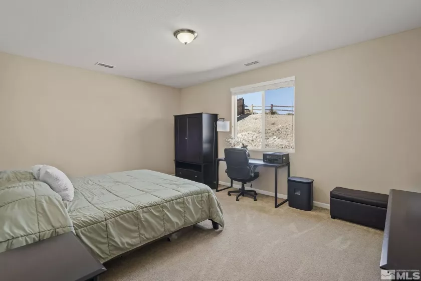 556 Beckwourth, Reno, Nevada 89506, 3 Bedrooms Bedrooms, ,2 BathroomsBathrooms,Residential,Residential,Beckwourth,250002739