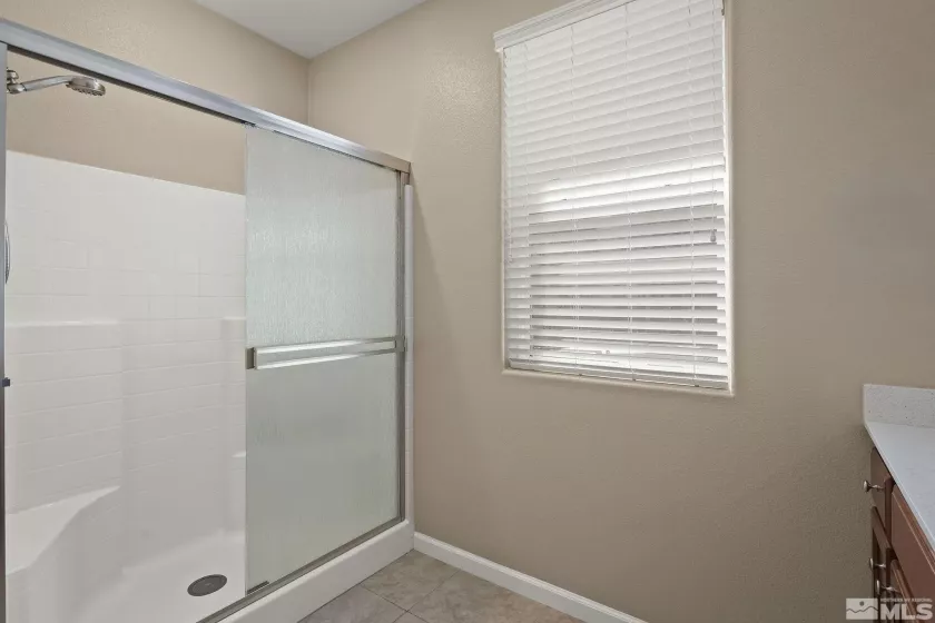 556 Beckwourth, Reno, Nevada 89506, 3 Bedrooms Bedrooms, ,2 BathroomsBathrooms,Residential,Residential,Beckwourth,250002739
